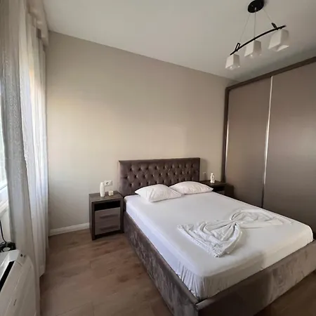 Stylish With Balcony Appartamento *